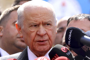 ο Ντεβλέτ Μπαχτσελί.