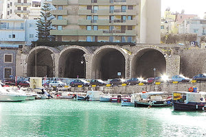 το μνημείο των Δυτικών Νεωρίων Ηρακλείου