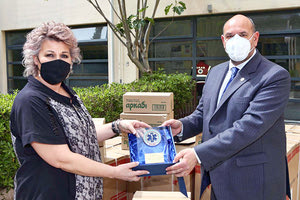 Δωρεά απαραίτητου υλικοτεχνικού εξοπλισμού για το προσωπικό των Παραρτημάτων και των Επιχειρησιακών Κέντρων του ΕΚΑΒ ανά την Ελλάδα