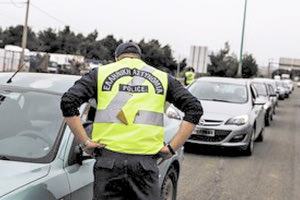 ελέγχοι αυτοκίνητο