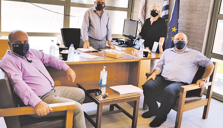 συνάντηση Μανόλη Μπελαδάκη με τον αντιδήμαρχο Δημοτικής Περιουσίας κ. Μανόλη Βασιλάκη