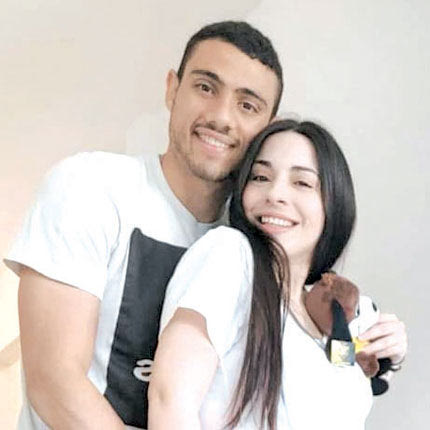 Γιώργος Γιακουμάκης και η σύζυγος του