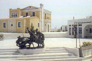 γλυπτό Τζομπανάκη στην Μυρτιά