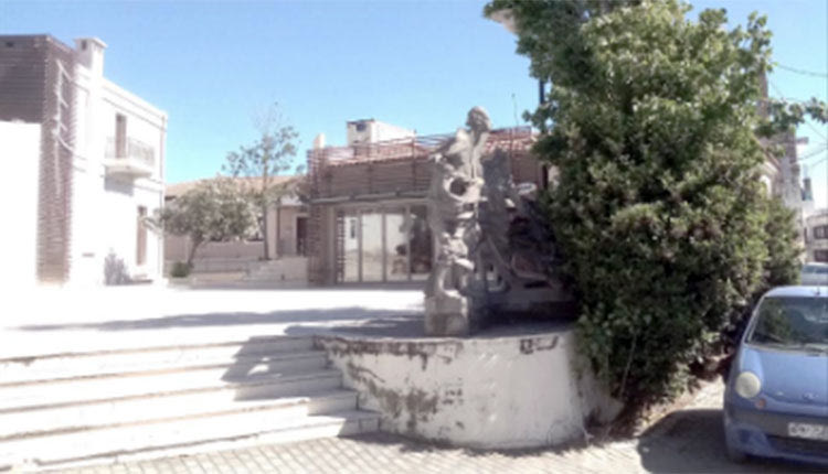 γλυπτό Τζομπανάκη στην Μυρτιά