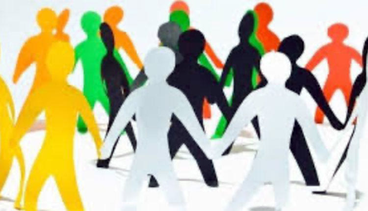 «Ο νεολογισμός, που εξισώθηκε με λειτουργικές στρεβλώσεις στο χώρο  της Αυτοδιοίκησης για την κατάργηση της απλής αναλογικής»