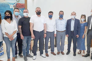 Οι εκπρόπωσοι του Ταεκβοντό στις συναντήσεις τους στην Περιφέρεια και στο Δήμο Ηρακλείου (κάτω)