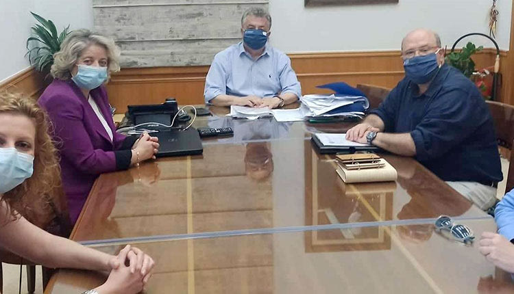 Αντιπροσωπεία ΙΑΚΕ Συνάντηση με Αρναουτάκη