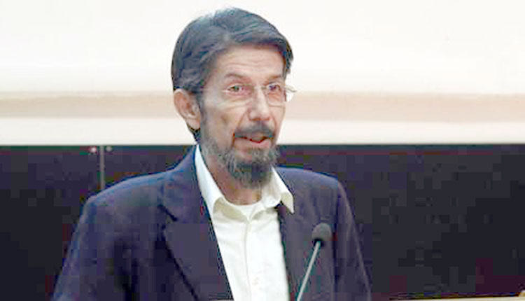 Ο δρ. Γ. Χουλιάρας