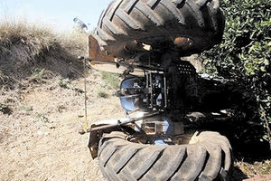 Θρήνος για τον χαμό του εργάτη δακοκτονίας