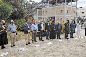 στοά μακάσι, τελετή μνήμης