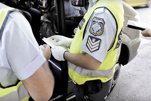 κλήσεις αστυνομία