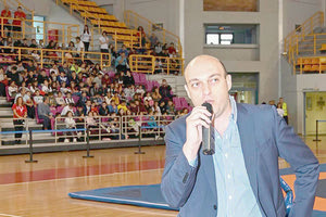 ο κ. Βαρδαβάς