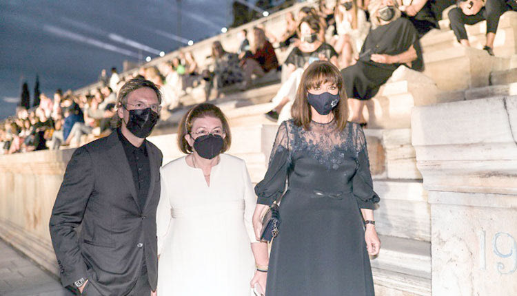 Η Πρόεδρος της Δημοκρατίας με την υπουργό Πολιτισμού