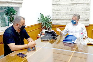 Από τη συνάντηση στην Περιφέρεια Κρήτης