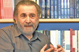 Λάκης Λαζόπουλος