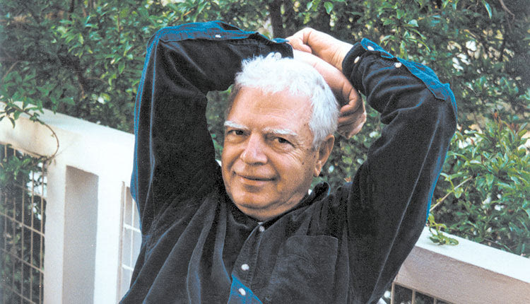 Ο εκλιπών καθηγητής Ορέστης Μανούσος