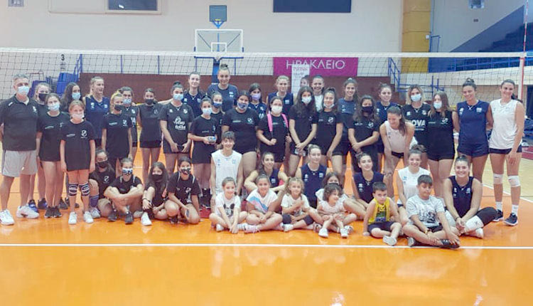 τα κορίτσια του ΟΦΗ