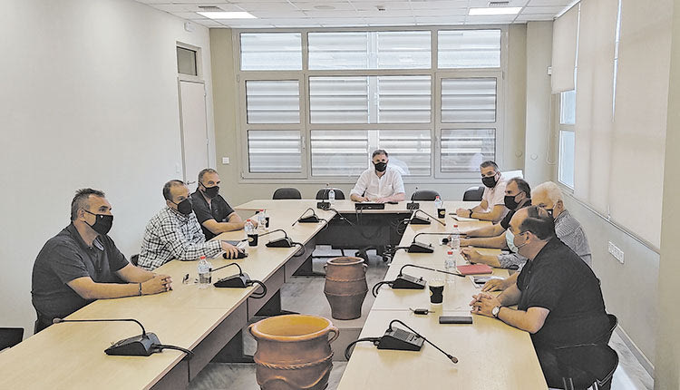 Συνάντηση διαδημοτική για αεροδρόμιο Καστελίου