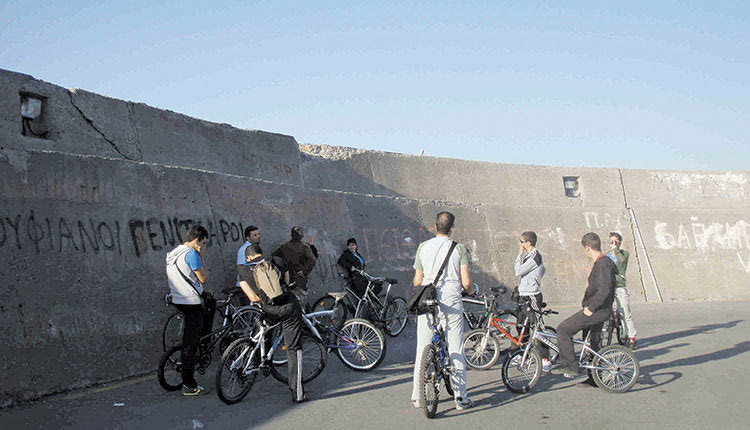 ποδήλατα στον λιμενοβραχίονα