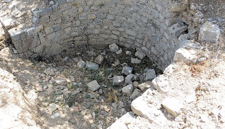 Λυττός: Το κτήριο με τις κόγχες