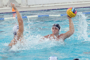 Φάση από το επεισοδιακό παιχνίδι Εθνικός - ΟΦΗ