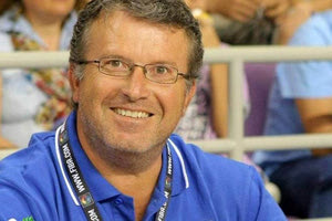 ο προϊστάμενος του Αθλητικού Τμήματος της «Π» Αντώνης Παπουτσάκης