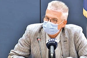 ο καθηγητής της Ιατρικής Σχολής του Πανεπιστημίου Πατρών, Χαράλαμπος Γώγος, μέλος της επιτροπής Εμπειρογνωμόνων του Υπουργείου Υγείας