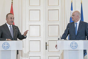 Από τη συνάντηση Δένδια – Τσαβούσογλου στην Αθήνα