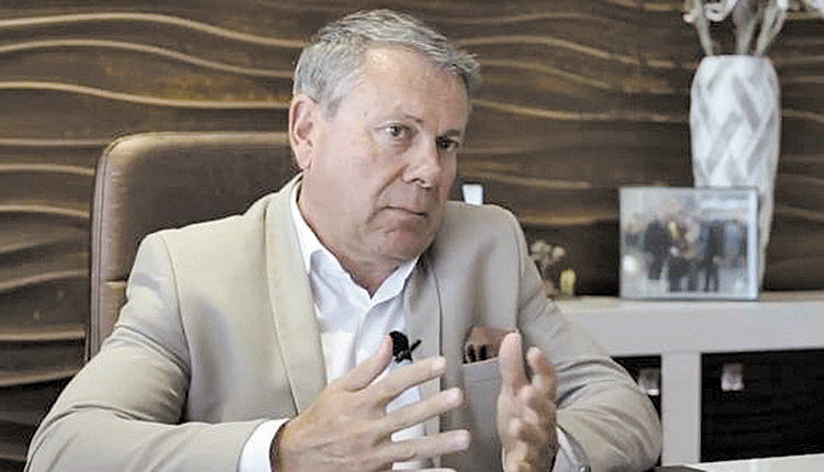 Ο πρόεδρος του Συνδέσμου Τουριστικών και Ταξιδιωτικών Πρακτόρων Κρήτης, Μιχάλης Βλατάκης