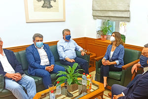 H επίσκεψη της Κατερίνας Νοτοπούλου στην Περιφέρεια