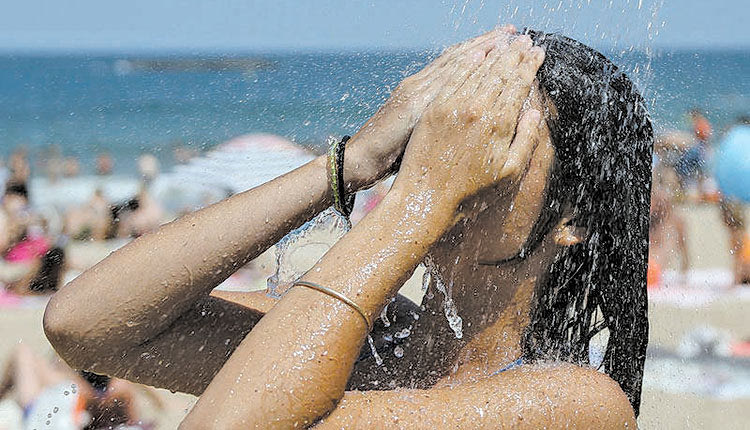 Προειδοποίηση για κίνδυνο καρδιακών προσβολών και θανάτων, καθώς ο καύσωνας αναμένεται να ενταθεί