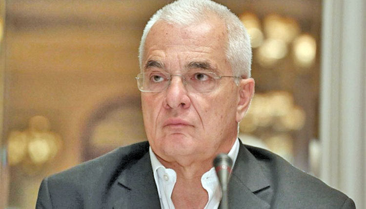 Με... εύθυμη διάθεση η απάντηση Πρετεντέρη
