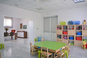 Ο Ξενώνας Φιλοξενίας «Η Ηλιαχτίδα» λειτουργεί από το 2013 και προορίζεται για τη δωρεάν φιλοξενία και την κάλυψη βασικών αναγκών των οικογενειών και των παιδιών που πάσχουν από καρκίνο και νοσηλεύονται στην κλινική Αιματολογίας-Ογκολογίας Παίδων ή σε άλλη κλινική του Πα.Γ.Ν.Η.