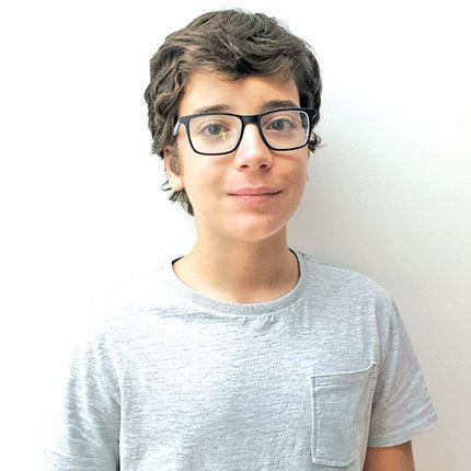 Ο 13χρονος Μάνος Σφακιωτάκης, μαθητής της Α΄τάξης του Πρότυπου Γυμνασίου Ηρακλείου, απέσπασε το 1ο βραβείο στην κατηγορία ηλεκτρονικό παιχνίδι, στον διαγωνισμό: «Το κλίμα αλλάζει… Αλλάζω ζωή» που διοργανώθηκε από την Ελληνική Εταιρεία Περιβάλλοντος και Πολιτισμού.