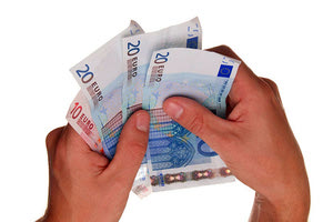 οικονομια λεφτά επίδομα