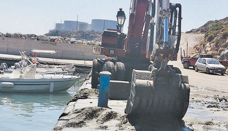    Παρέμβαση στους Καλούς Λιμένες