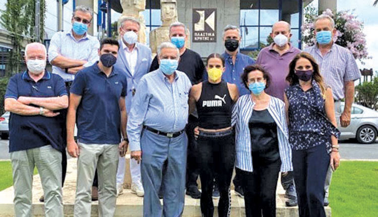 Στα «Πλαστικά Κρήτης» έγινε χθες δεκτή η Ειρήνη Βασιλείου, με τους ανθρώπους της εταιρείας να της εύχονται τα καλύτερα ενόψει Τόκιο. 