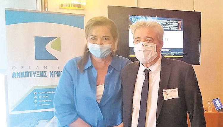 Η κ. Μπακογιάννη με τον πρόεδρο του ΟΑΚ Άρη Παπαδογιάννη