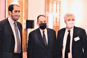 Πλακιωτάκης και Κεφαλογιάννης στο συνέδριο της Χερσονήσου