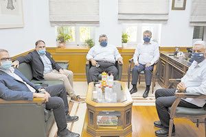 ΥΔΡΟΓΟΝΑΝΘΡΑΚΕΣ: Από τη συνάντηση της Περιφέρειας