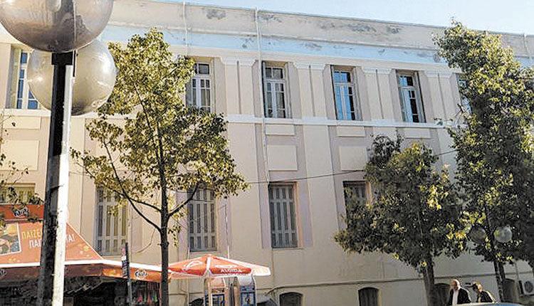 Ιστορικό κτίριο των Δικαστηρίων στο Ηράκλειο