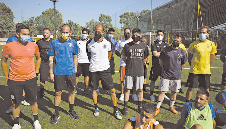 Προπονητές που παρακολούθησαν τη σχολή UEFA B