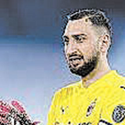 στην κορυφαία εντεκάδα του EURO