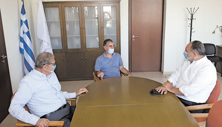 Από τη συνάντηση των κ.κ. Κουράκη και Κοκκίνη με τον πρύτανη του ΕΛΜΕΠΑ
