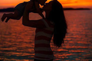 Μονογονεϊκή Οικογένεια