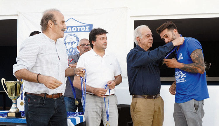 Οι κ.κ. Λαμπρινός, Συριγωνάκης, Τζώρτζογλου στις απονομές