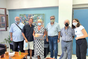 ΖΕΥΓΑΡΙ ΓΑΛΛΩΝ: 26 χρόνια κάνουν διακοπές στον Άγιο Νικόλαο