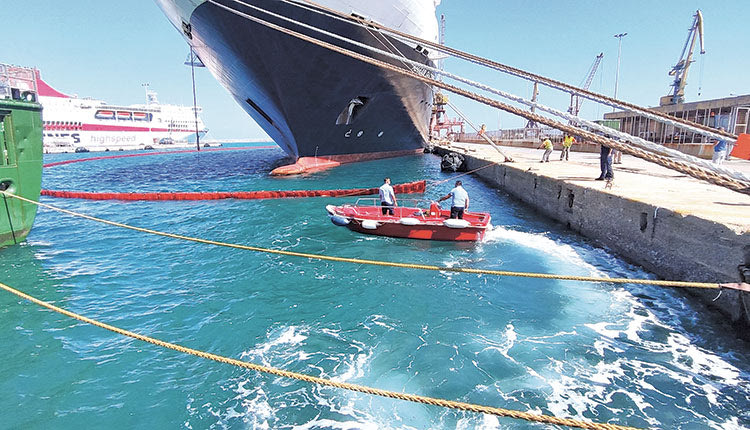ΑΣΚΗΣΗ ΑΝΤΙΜΕΤΩΠΙΣΗΣ ΘΑΛΑΣΣΙΑΣ ΡΥΠΑΝΣΗΣ: Ασφαλές το αντιρρυπαντικό σχέδιο του ΟΛΗ