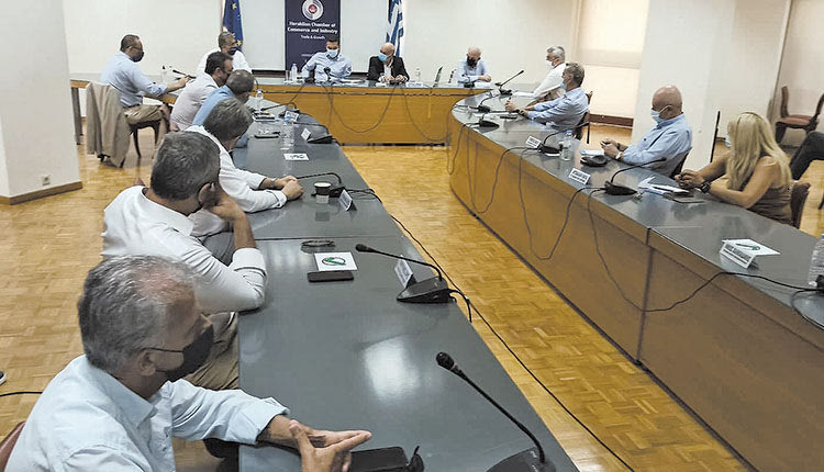 Από τη σύσκεψη στο Επιμελητήριο 