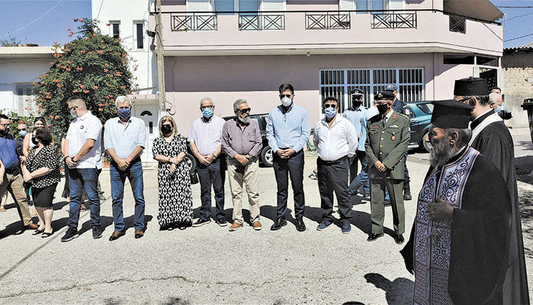 Τη μνήμη των καταδρομέων Νίκου Καβροχωριανού και Ηλία Τούλη σε Μονή και Μάραθο, τίμησε ο Δήμος Μαλεβιζίου παρουσία μελών των οικογενειών των δύο καταδρομέων, εκπροσώπων αρχών, φορέων και σωμάτων ασφαλείας